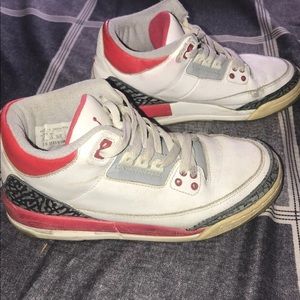 Air Jordan Fire Red 3s size 6